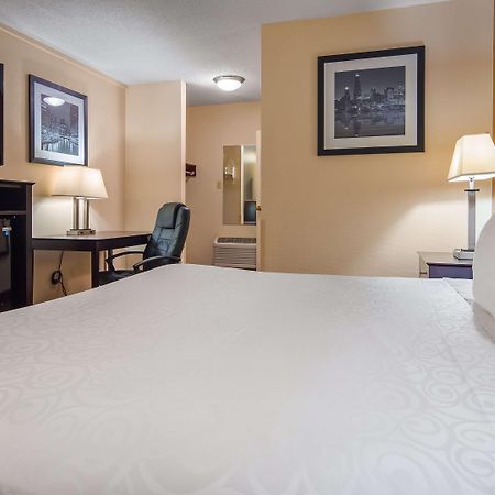סנט צ'ארלס Best Western Inn Of St. Charles חדר תמונה